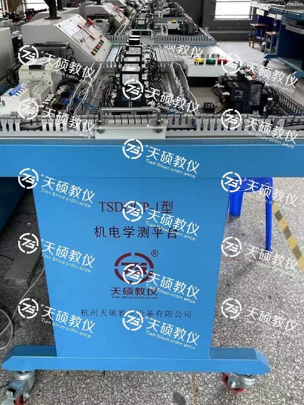 機(jī)電學(xué)測(cè)平臺(tái)實(shí)訓(xùn)室順利安裝、調(diào)試、培訓(xùn)、驗(yàn)收通過(guò)！